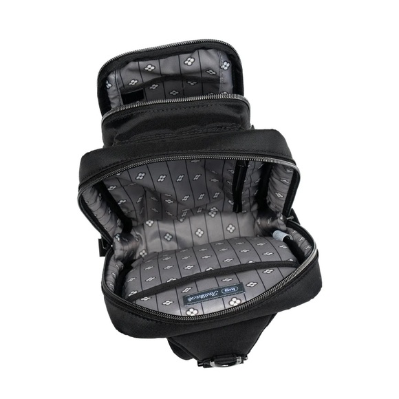 Lug Tailback Sling Bag-Brushed Black-NWT - Picture 5 of 11